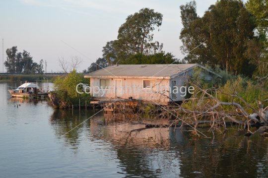 House Discovery Bay