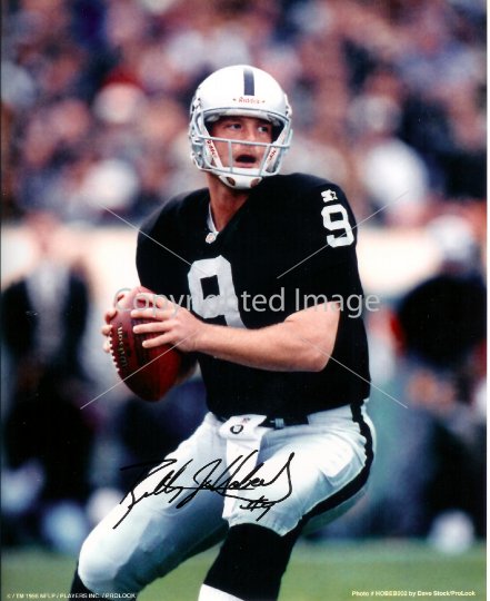 Oakland Raider Billy Joe Hobert #9